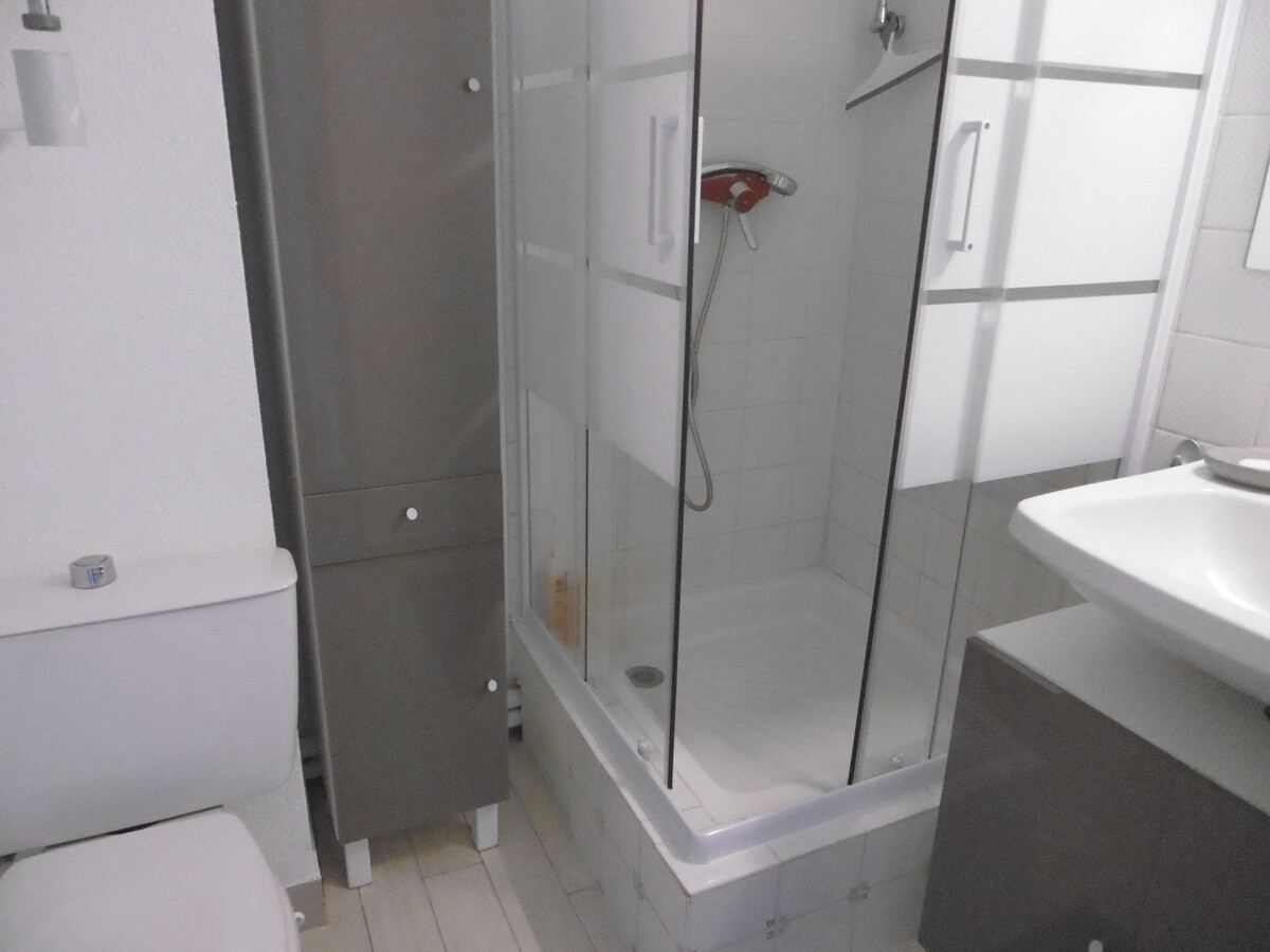 2 pièces 30m² loggia sud vue mer à Sète - Photo 9