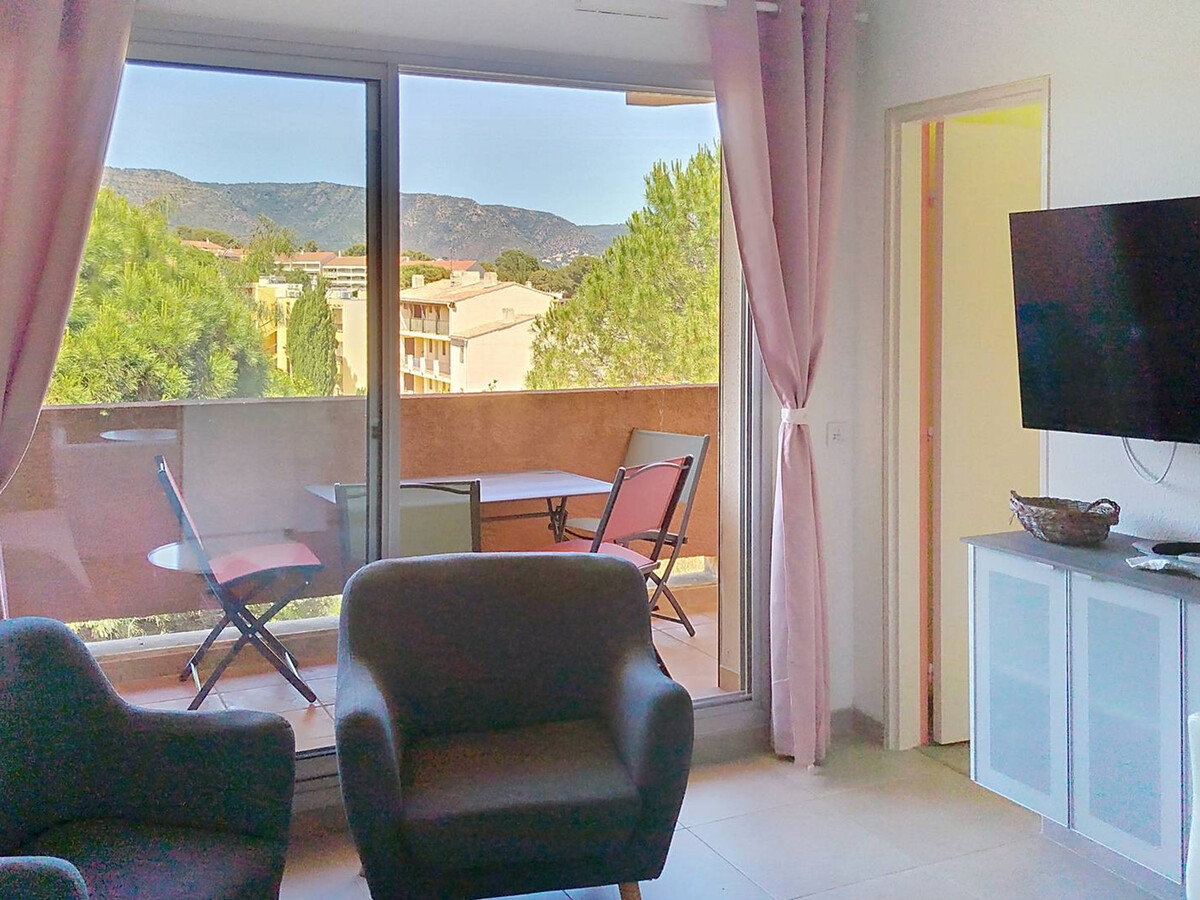 Studio cabine climatisé 4 pers. avec loggia - Bormes - Photo 3