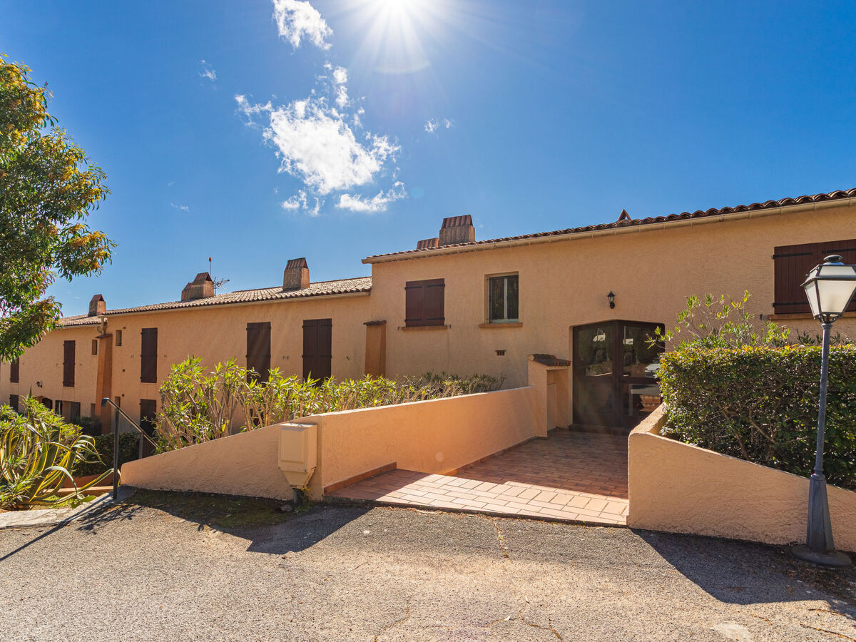 Apt 3 pièces 60 m² avec terrasse vue mer à Cavalaire - Photo 19
