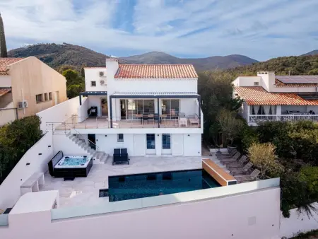 Villa Sara avec piscine chauffée et spa, Les Issambres : photo 16