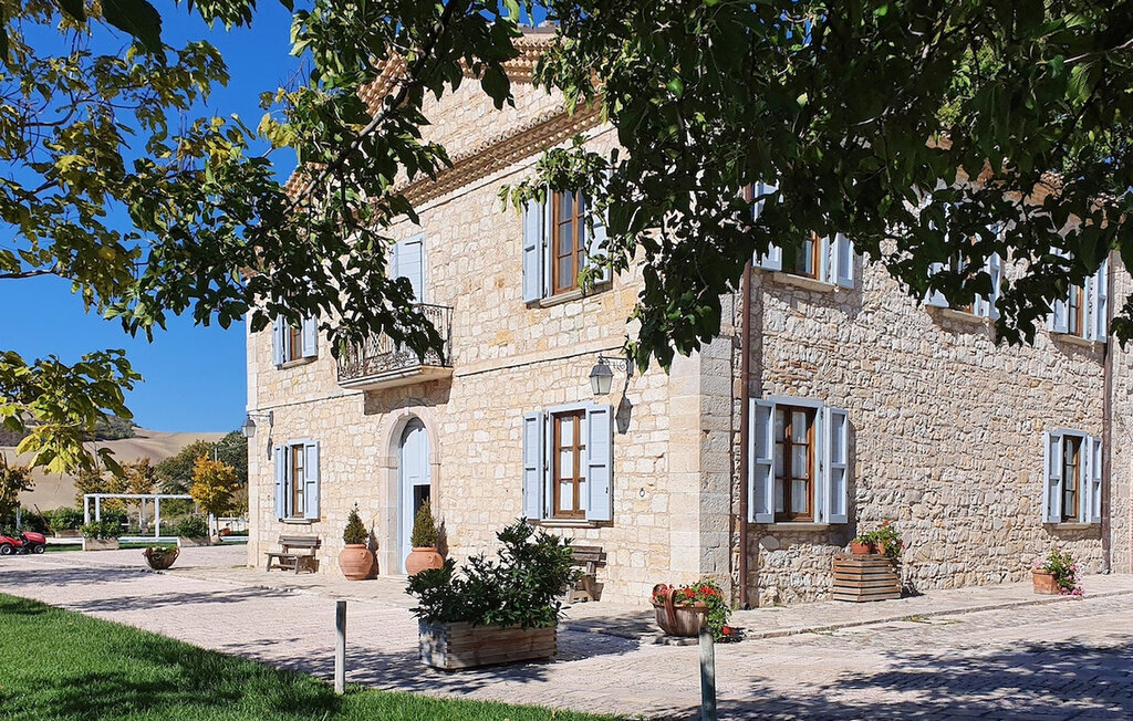 Az. ag. Ricciarelli N., Maison 25 personnes à San Giuliano di Puglia - Photo 9