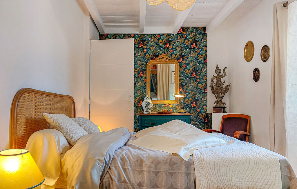 Maison pierre et poutres avec jacuzzi à Mouton - Photo 16
