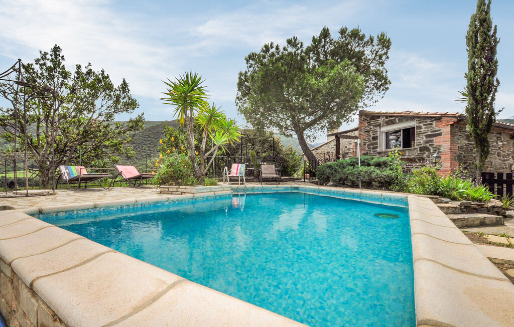 Maison 5 chambres avec piscine et jacuzzi à Rigarda - Photo 1