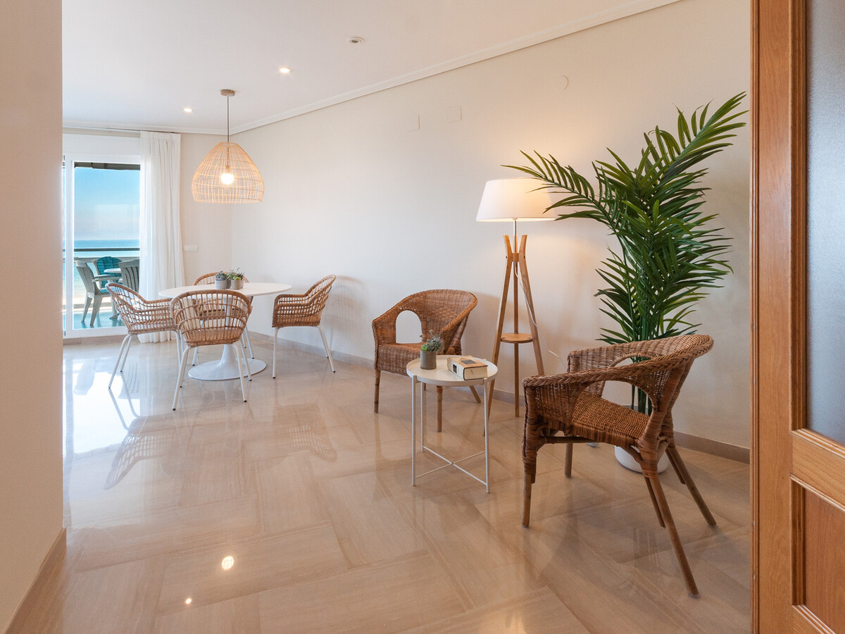 Appartement luxe bord de mer, 6 pers., piscine à Gandía - Photo 11