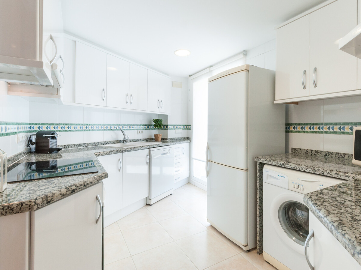 Appartement luxe bord de mer, 6 pers., piscine à Gandía - Photo 22
