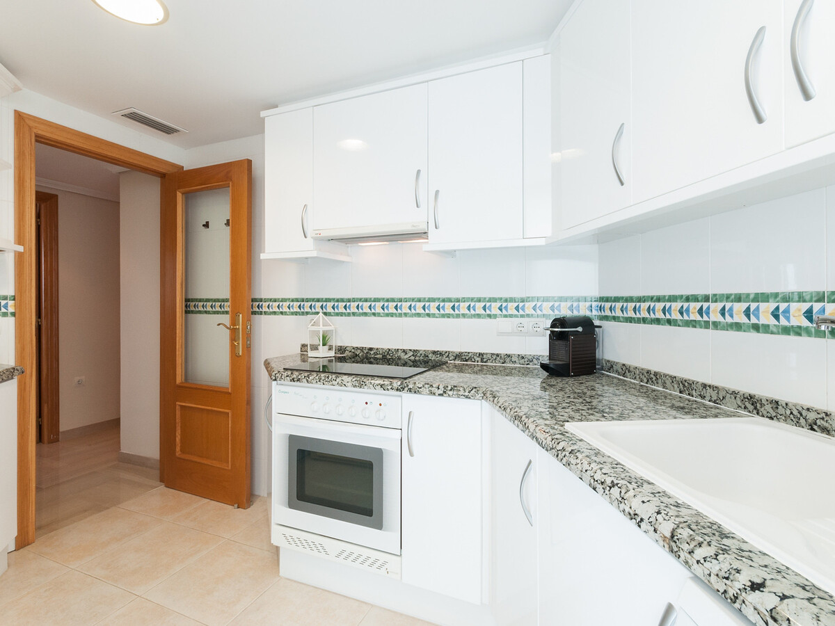 Appartement luxe bord de mer, 6 pers., piscine à Gandía - Photo 23