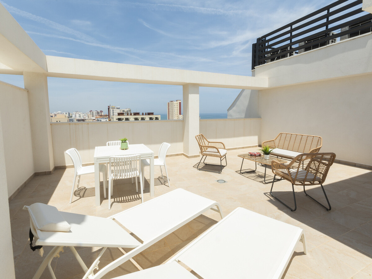 Penthouse Gandía avec terrasse sur toit et vue mer - Photo 7
