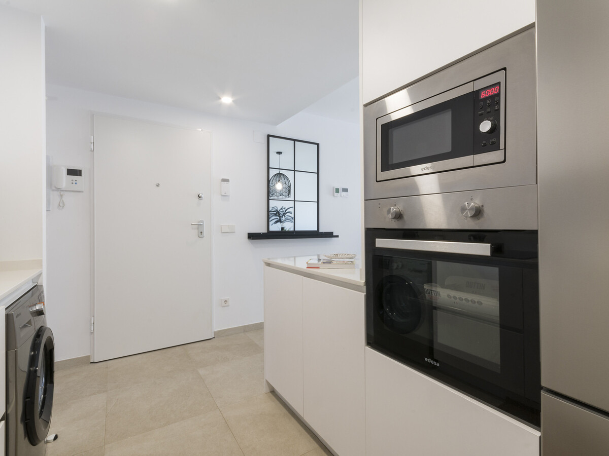 Appartement 75m² vue mer et montagne, 200m plage - Photo 8