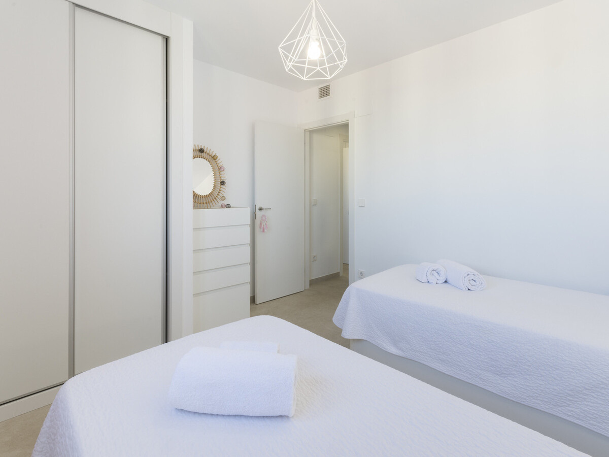 Appartement 75m² vue mer et montagne, 200m plage - Photo 26