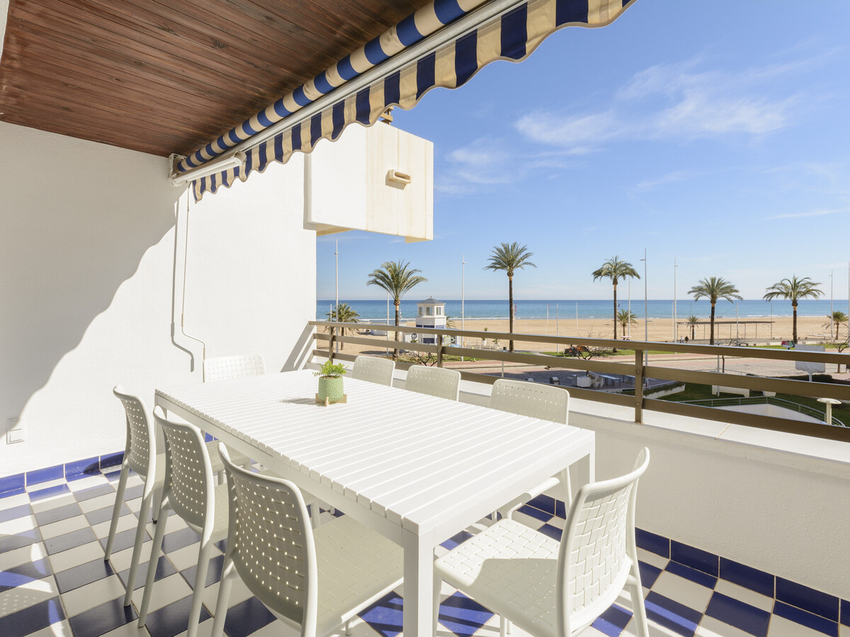 Duplex 120m² première ligne de plage, 8 pers à Gandía - Photo 3