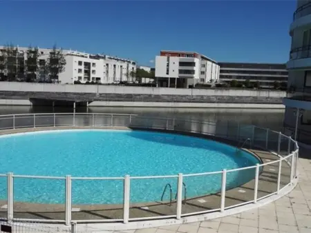 Location appartement à La Rochelle, Appartement T2 avec balcon, parking et piscine, proche commodités