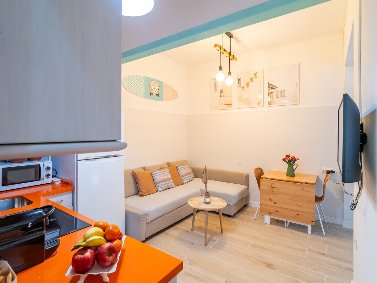 Appartement 38 m² avec patio au cœur historique de Málaga - Photo 1