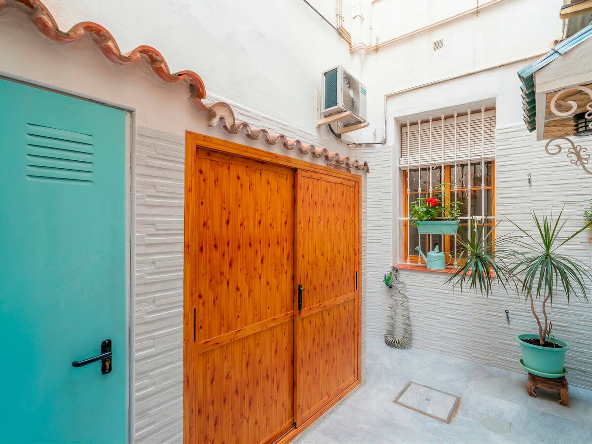 Appartement 38 m² avec patio au cœur historique de Málaga - Photo 17