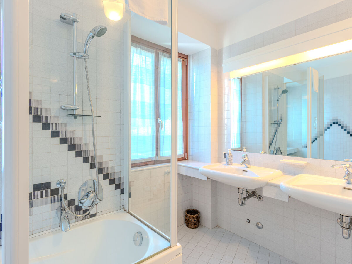 Villa Manuela à Brenzone, 200 m² avec vue lac - Photo 35