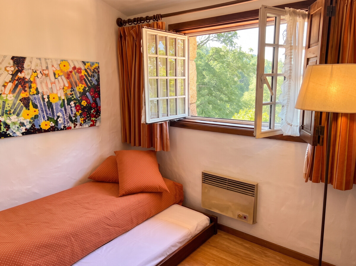 Villa avec piscine privée et vue montagne à Curvos, 12 personnes - Photo 35
