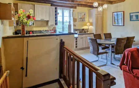 Maison pierre et piscine chauffée à Castelnaud-la-Chapelle : photo 6