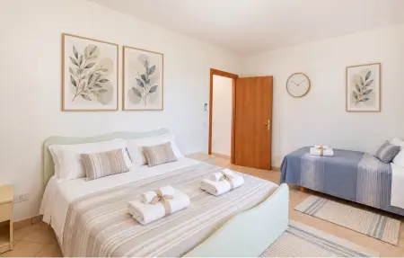 Appartement 4 personnes à Ricadi : photo 11