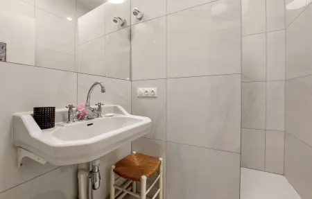 Appartement 4 chambres avec jardin méditerranéen au Château-d'Oléron : photo 13