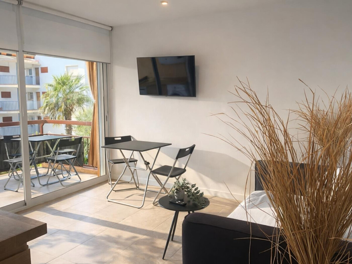 Studio rénové avec terrasse à 1 min de plage, Palamós - Photo 1