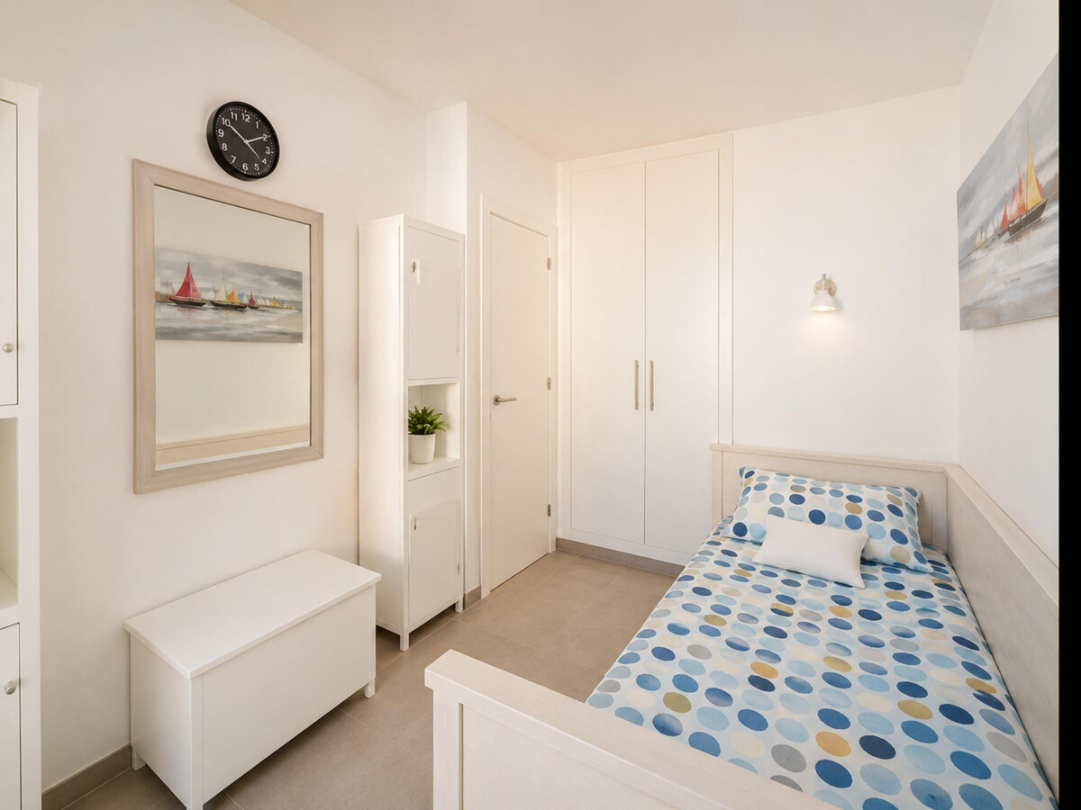 Appartement 2 ch, piscine et parking à 300 m plage - Photo 10
