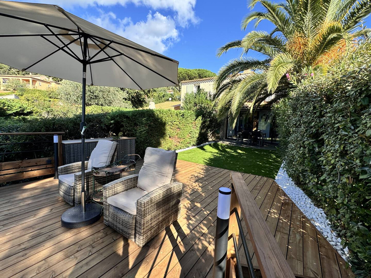 Mas 6 pers. avec terrasse vue mer à La Croix-Valmer - Photo 2