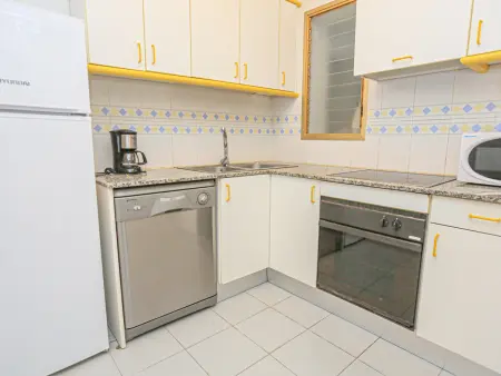 Appartement 2 chambres Cambrils, terrasse jardin privé : photo 15