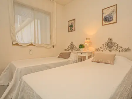 Appartement 2 chambres Cambrils, terrasse jardin privé : photo 32