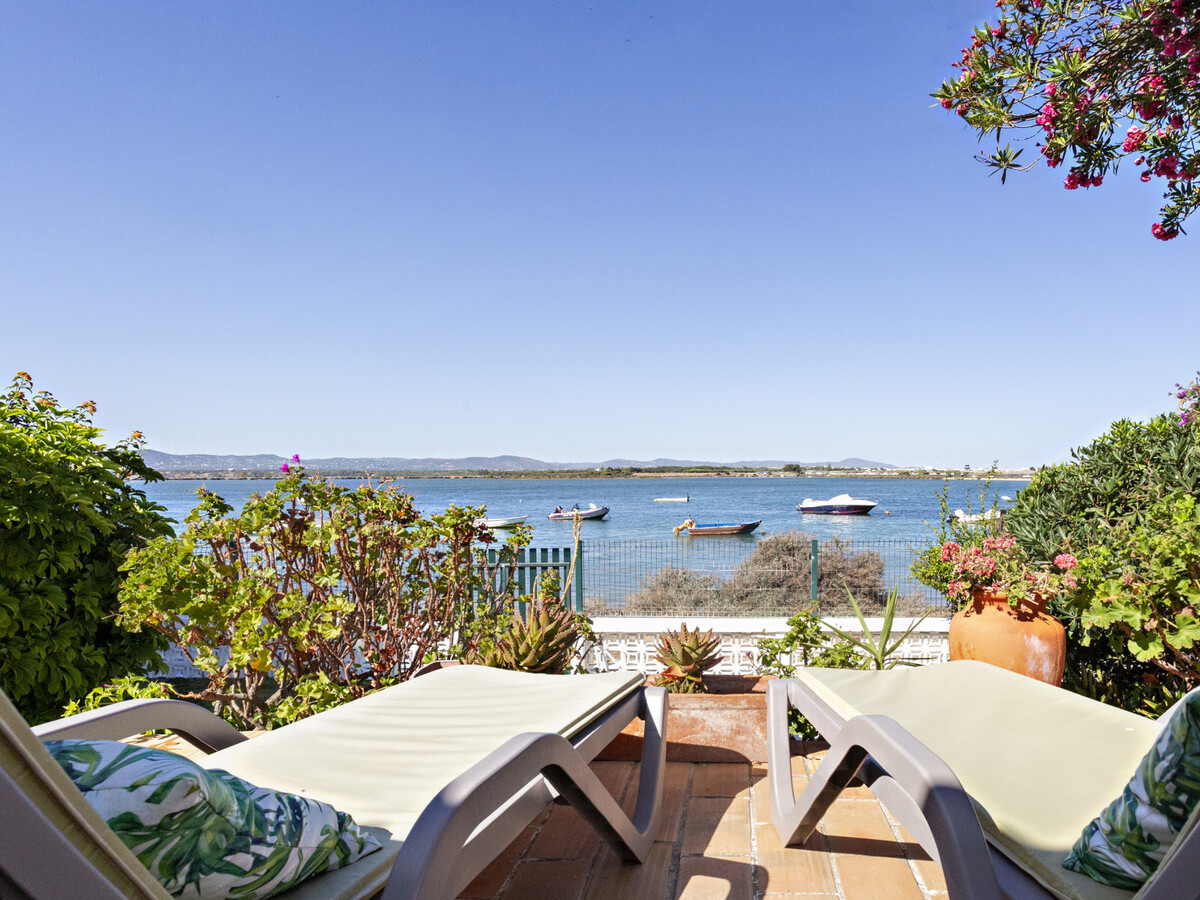 Villa Lydia : 3 ch, jardin Ria Formosa, plage à Faro - Photo 1