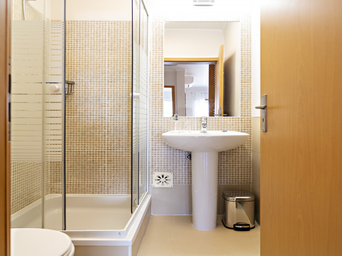 Appartement moderne Tavira, 300m plage avec piscine - Photo 10