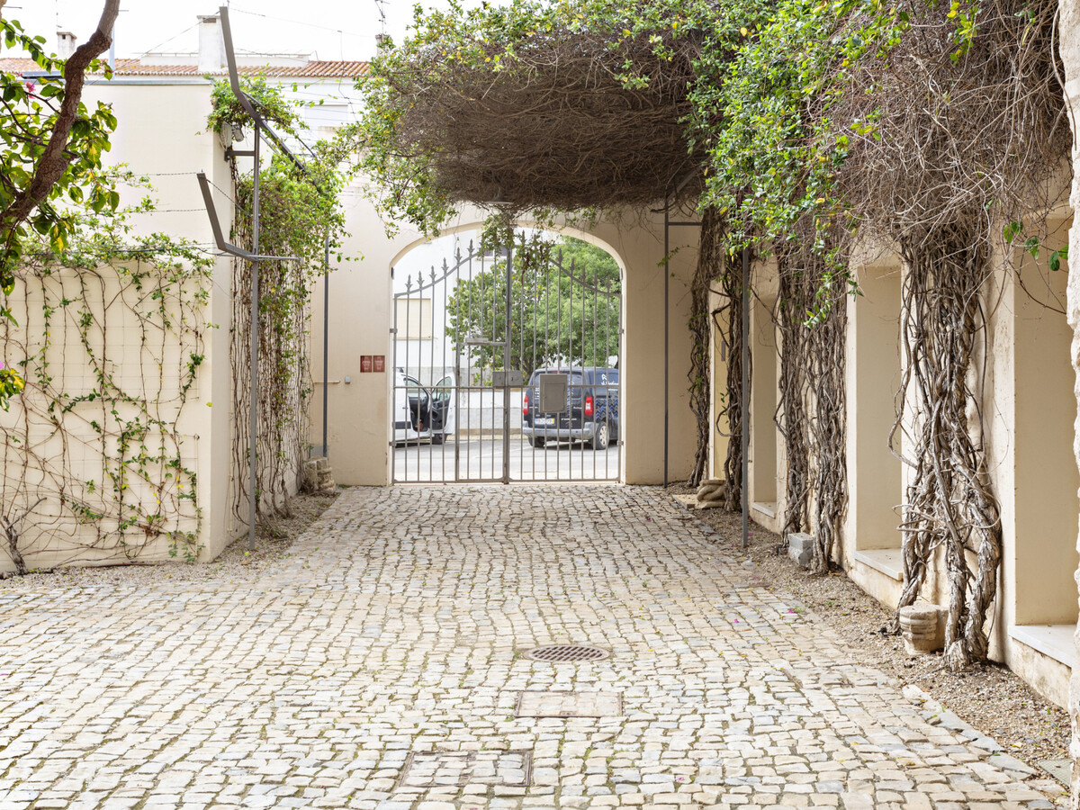 Appartement dans un couvent historique rénové, piscine à Tavira - Photo 16