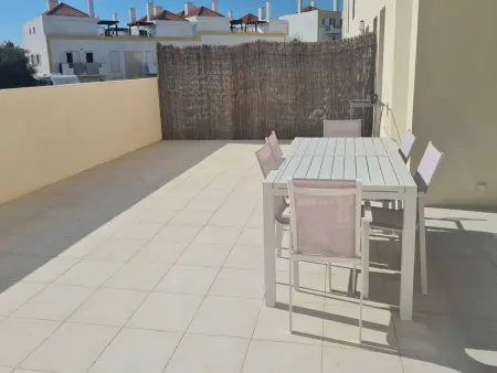 Appartement moderne à Tavira, suite parentale et piscine : photo 5