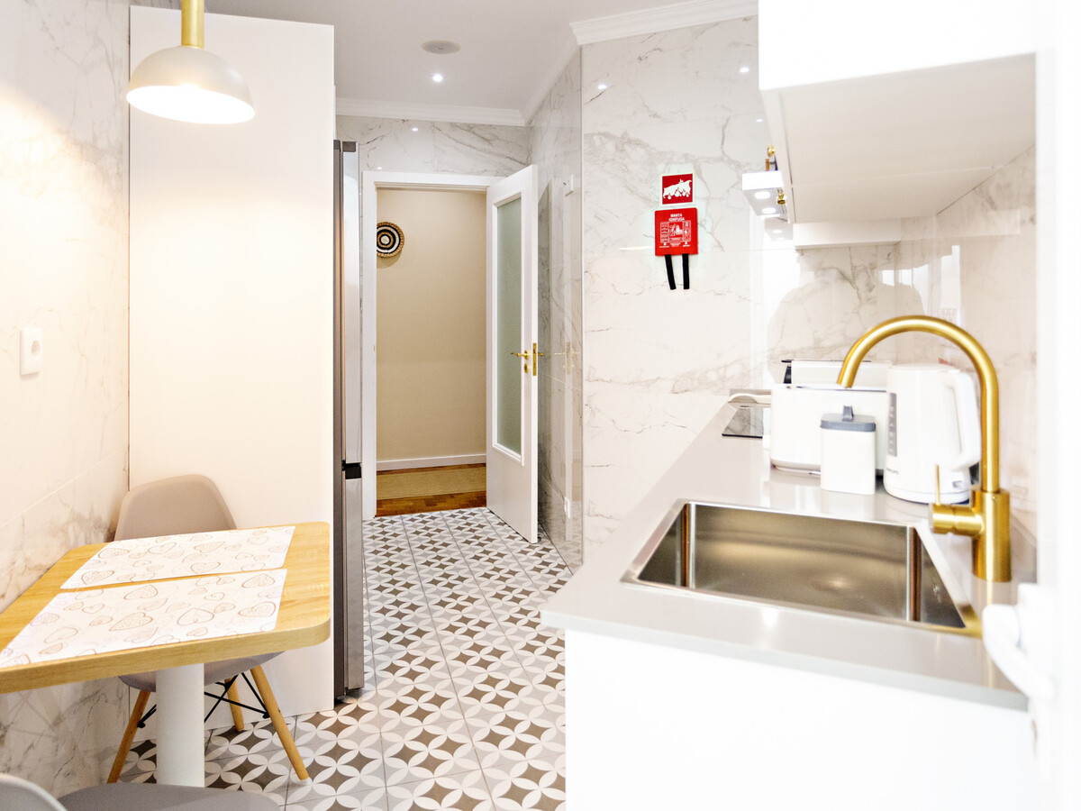 Appartement 3 chambres avec aire de jeu à Faro - Photo 14