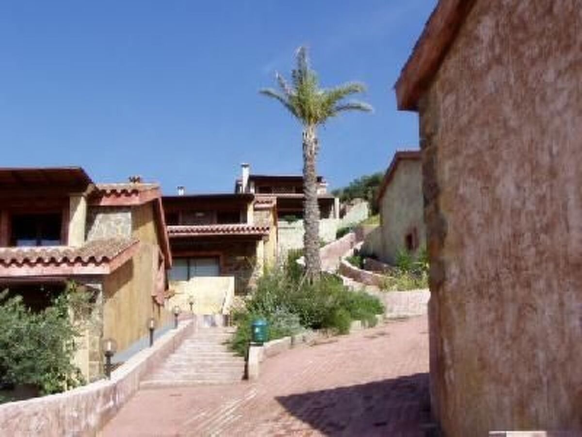 Maison duplex 8 personnes à Castiadas avec terrasse et barbecue - Photo 4