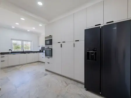 V4 Águia Vermelha, Villa 8 personnes à Paderne - Photo 6