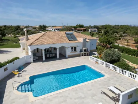 V4 Águia Vermelha, Villa 8 personnes à Paderne - Photo 21
