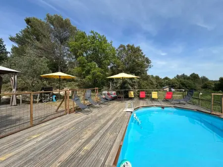 Spacieuse villa avec piscine privée à La Bastide-des-Jourdans - Photo 1