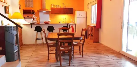 Spacieuse villa avec piscine privée à La Bastide-des-Jourdans - Photo 8