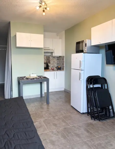 Studio moderne à Leucate avec terrasse privée de 21 m² : photo 13