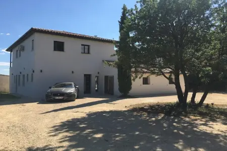Location maison à Barjac, Magnifique maison pour 6 personnes à Barjac