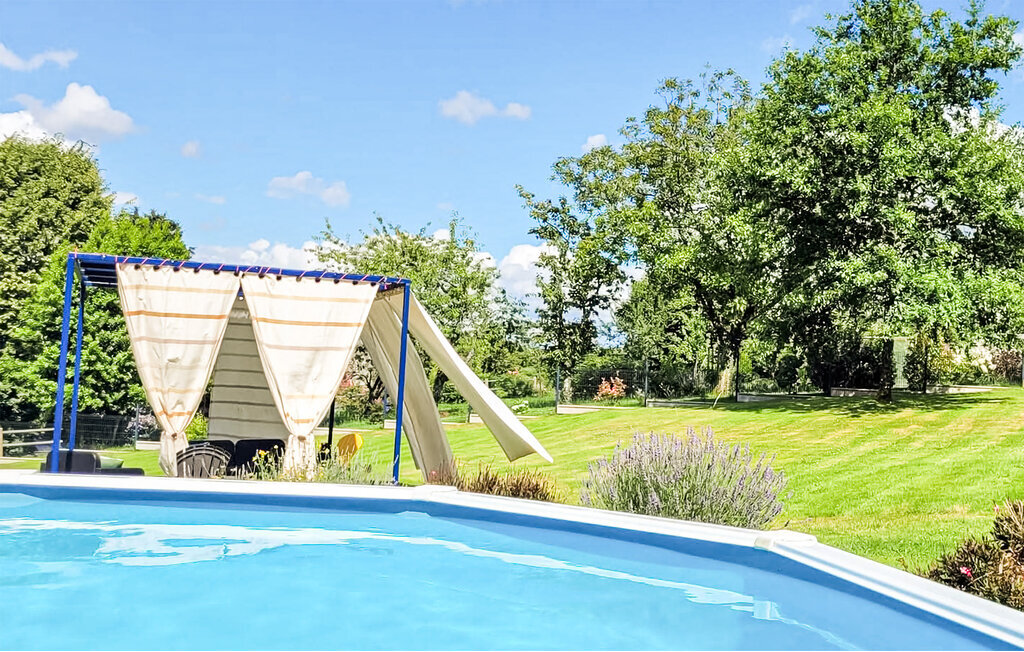 Maison pierre et poutres avec piscine privée, Saint-Priest-les-Fougères - Photo 2