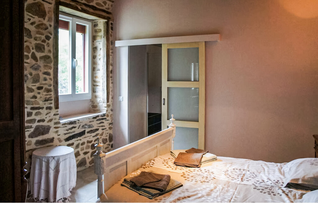 Maison pierre et poutres avec piscine privée, Saint-Priest-les-Fougères - Photo 13