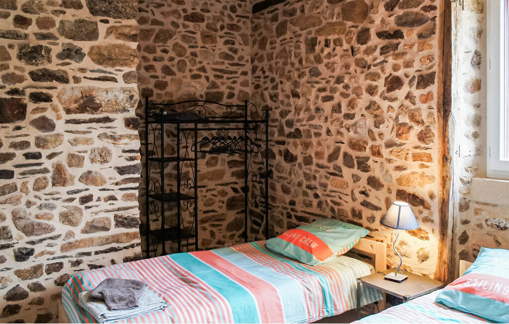 Maison pierre et poutres avec piscine privée, Saint-Priest-les-Fougères - Photo 14