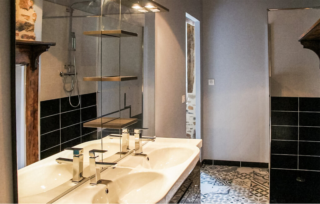 Maison pierre et poutres avec piscine privée, Saint-Priest-les-Fougères - Photo 15