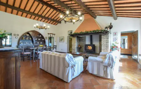 Podere C. : maison rustique 300 m² avec jardin à Magione : photo 15