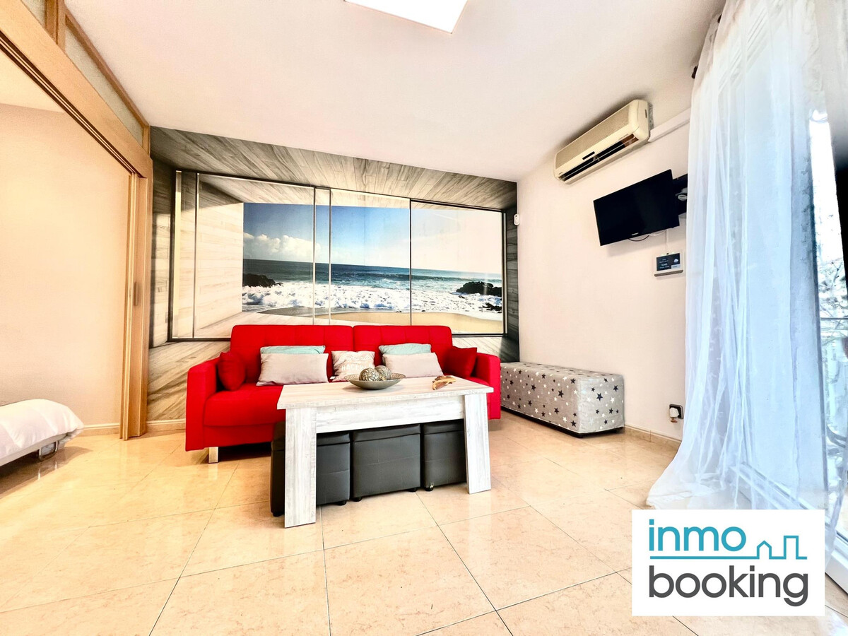 Appartement 1 chambre rénové, climatisé à 4 min de plage - Photo 2