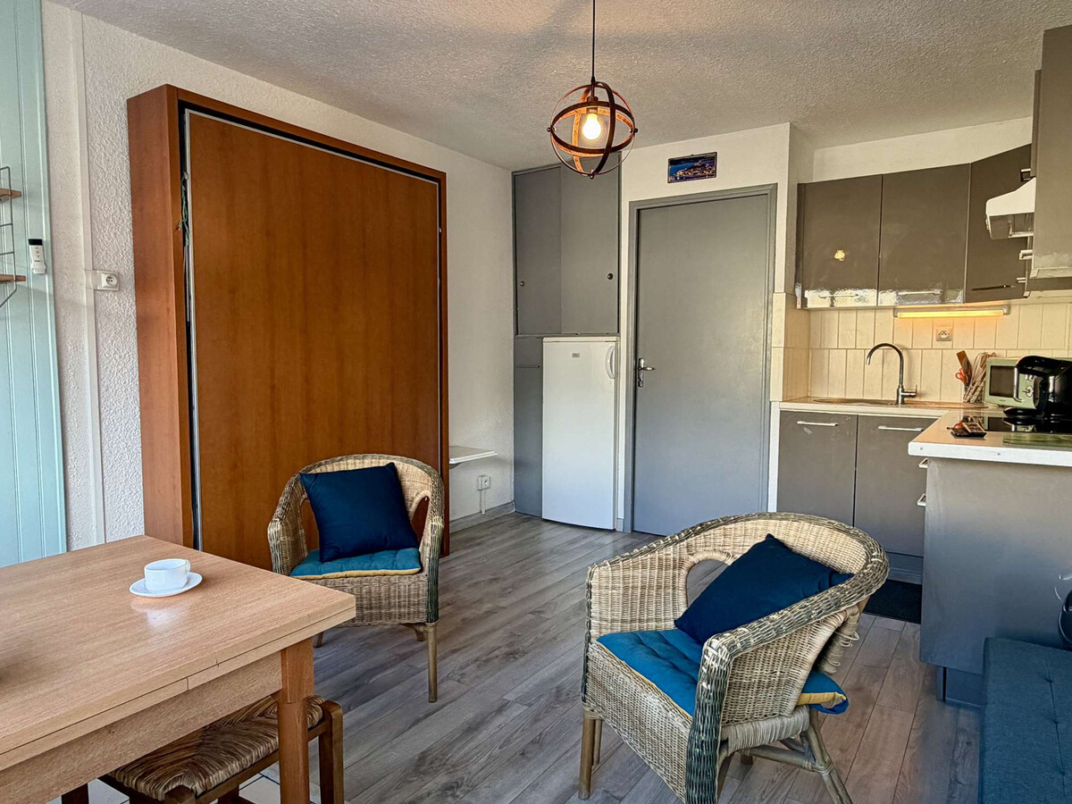 Studio cabine Gruissan, 100 m plage, parking privé - Photo 6