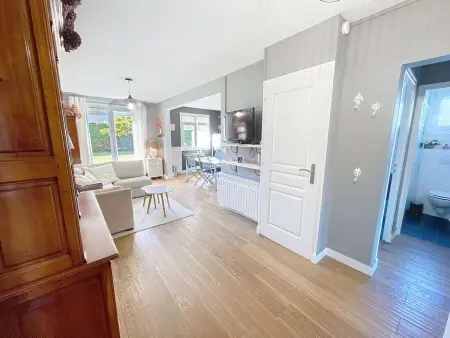 Appartement plein pied avec jardin, 320m de la plage : photo 3