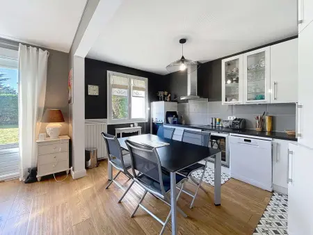 Appartement plein pied avec jardin, 320m de la plage : photo 8