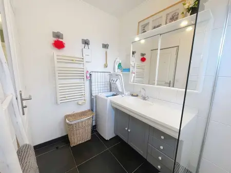 Appartement plein pied avec jardin, 320m de la plage : photo 10