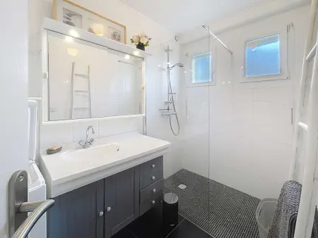 Appartement plein pied avec jardin, 320m de la plage : photo 11